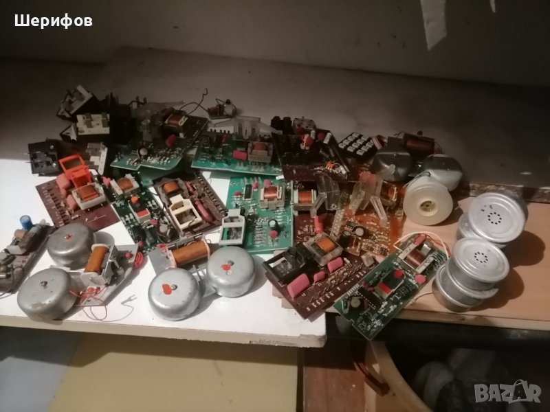 Продавам части за стари телефони, снимка 1