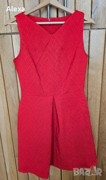 Рокля в червен цвят на марка Orsay размер 36, снимка 1