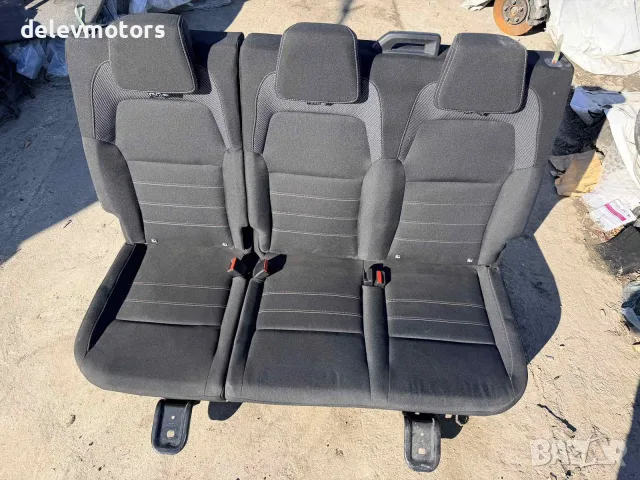 Задна седалка втори ред от Dacia Jogger, задни седалки 1.0 TCe Eco-G LPG