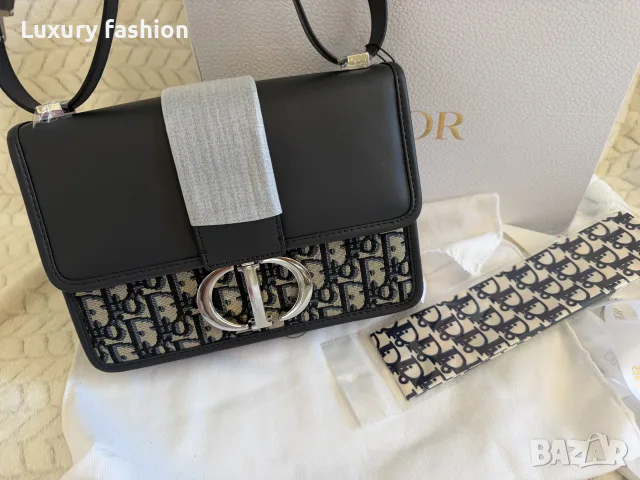 дамска чанта Dior, снимка 7 - Чанти - 56149360