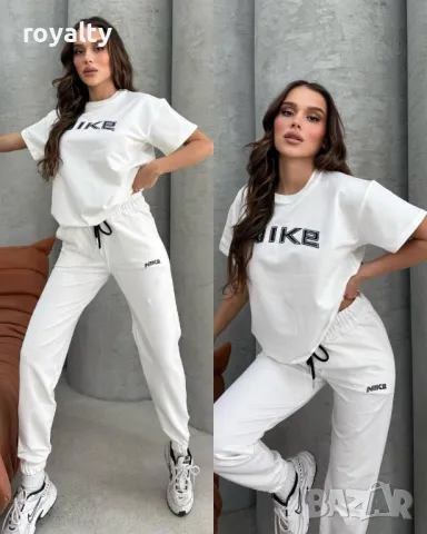 Nike дамски комплекти Различни цветове 