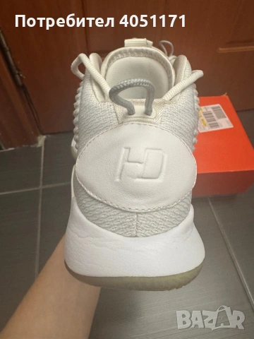 Обувки Nike HYPERDUNK , снимка 3 - Маратонки - 53780921