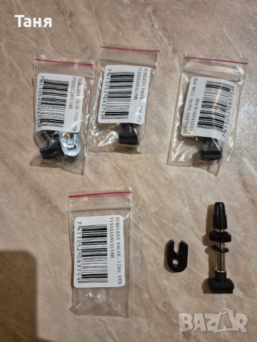 Продавам Вентили DT Swiss, 32мм, алуминий, сребрист/черен, с ключ, снимка 3 - Части за велосипеди - 53169493