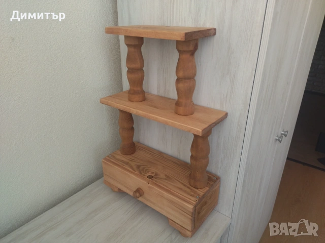 Дървена етажерка със струговани орнаменти !!!, снимка 7 - Декорация за дома - 53402422