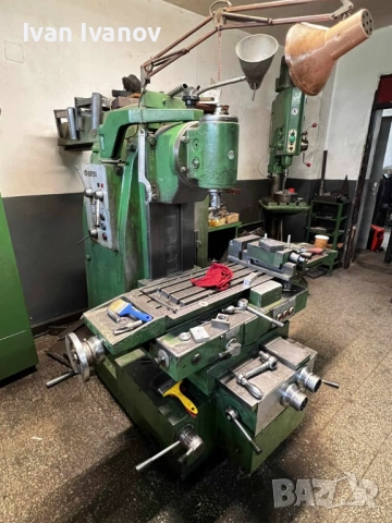 Продавам универсална фреза ФУ251, снимка 2 - Други машини и части - 51830705