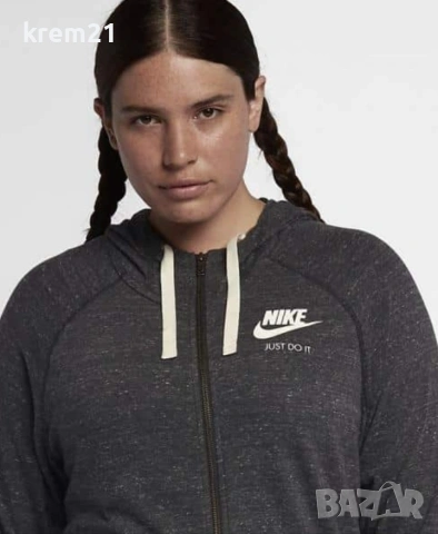 Дамски Суитшърт Nike Sportswear Gym Vintage, снимка 5 - Спортни екипи - 53811857