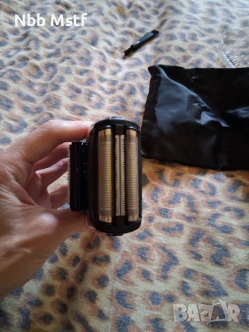 Електрическа самобръсначка, снимка 8 - Електрически самобръсначки - 52377409