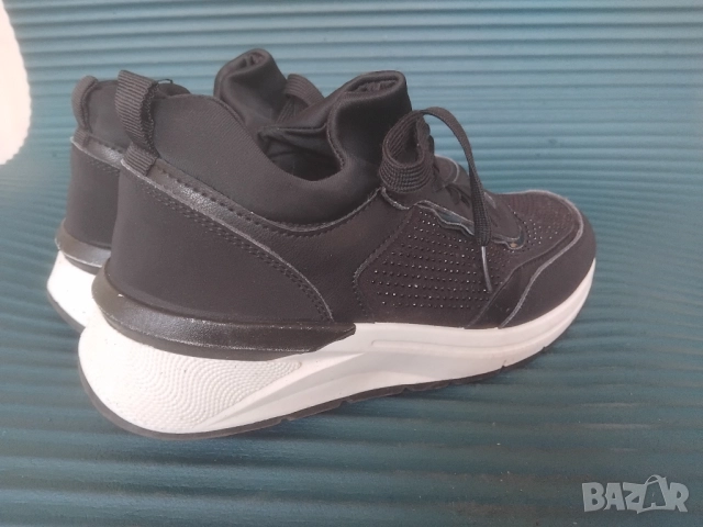 Удобни Маратонки 39 номер , снимка 3 - Маратонки - 51467173