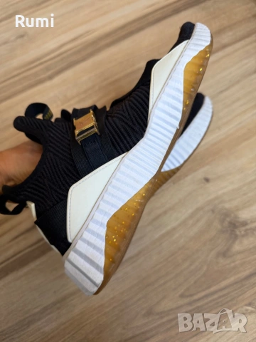 Оригинални шикозни дамски маратонки PumaDEFY MID VARISTY! 38,5 н, снимка 8 - Маратонки - 51228981