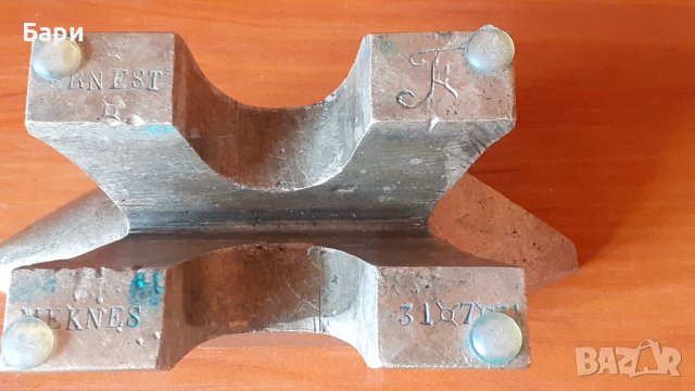 Стара бронзова бижутерска наковалня , снимка 4 - Други ценни предмети - 33793166