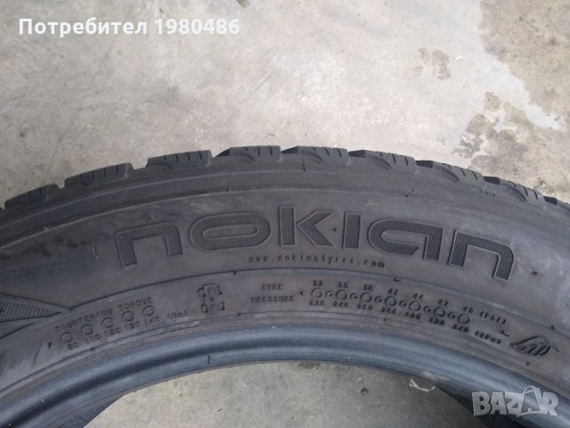 Продавам гуми 215/55/18 Nokian, снимка 1 - Гуми и джанти - 34398363