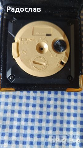 стар кварцов будилник , снимка 8 - Други - 41487399