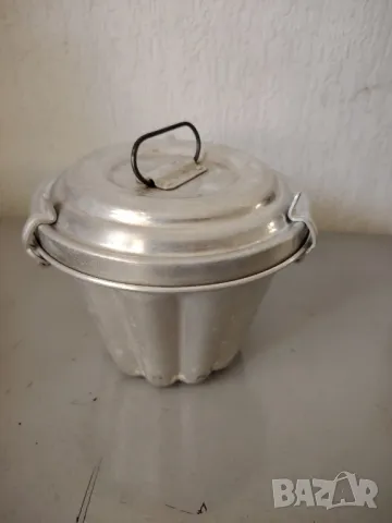 форма за кекс с капак