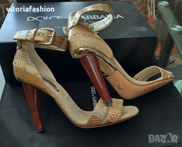 Dolce & Gabbana оригинални дамски сандали, снимка 9 - Дамски обувки на ток - 44695071