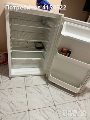 Хладилник , снимка 4 - Хладилници - 52032131