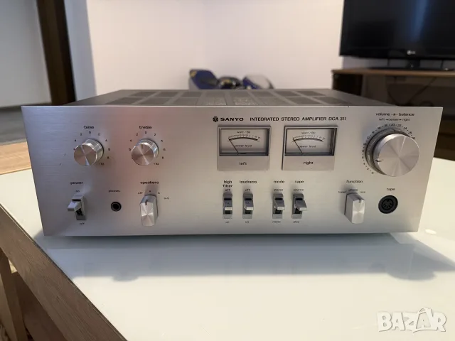 Усилвател Sanyo DCA311