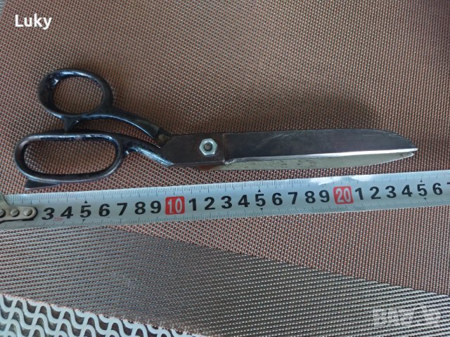 Антика,професионална,шивашка ножица--TRUSETAL 1.Г.Д.Р., снимка 2 - Антикварни и старинни предмети - 41734783