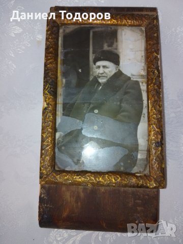 Стара снимка в дървена рамка - Чорбаджия, снимка 5 - Декорация за дома - 42269324