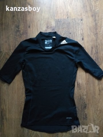 Adidas Men's TechFit - страхотна мъжка тениска КАТО НОВА, снимка 5 - Тениски - 35948068