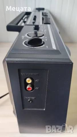 Касетофон Хитачи W27, снимка 4 - Радиокасетофони, транзистори - 50327644