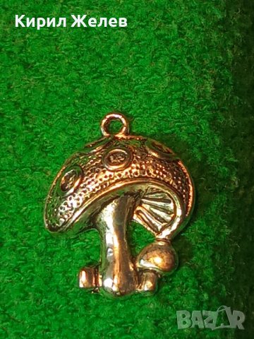 ФИГУРАЛЕН СРЕБЪРЕН с БЯЛА ПОЗЛАТА АРТ МЕДАЛЬОН - ГЪБКА 37419, снимка 5 - Колиета, медальони, синджири - 40933398