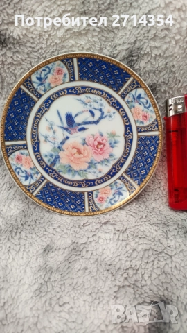 Малка японска чинийка Имари, снимка 6 - Чинии - 52342271