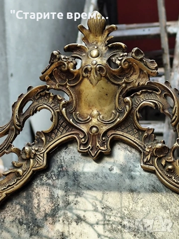 Настолно Огледало  Бронз Наполеон III, снимка 3 - Други ценни предмети - 53513239