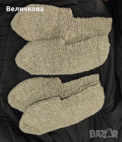 Коледни и обикновени, вълнени чорапи и терлици, ръчно плетени, снимка 17 - Ръчно изработени сувенири - 42677215
