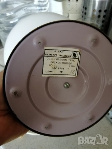 Ретро, българска нощна лампа с месингова основа, снимка 4 - Настолни лампи - 51316398