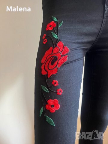 Дамски черни дънки - панталон с бродерия цветя !, снимка 4 - Дънки - 42044664
