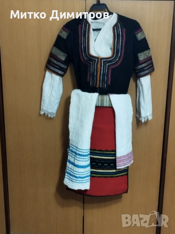 Кюстендилска носия , снимка 4 - Антикварни и старинни предмети - 52771726