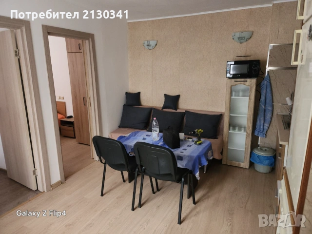 Втори етаж от двуетажна къща в идеален център на града, снимка 8 - Етаж от къща - 53118719