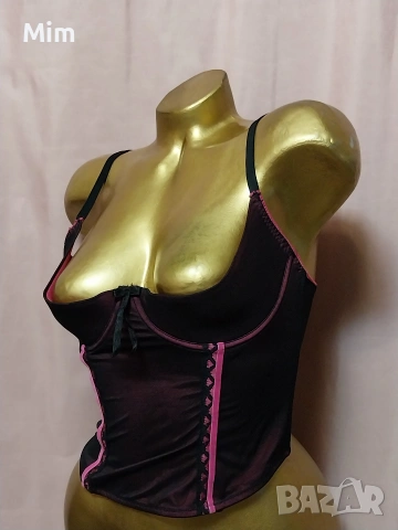 85 С Черен къс корсет с отворена чашка , снимка 3 - Корсети, бюстиета, топове - 53662370