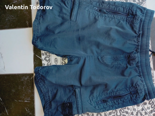 Stone Island къси панталони , снимка 2 - Къси панталони - 53843840