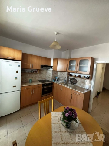 Частно лице продава 3-стаен, КАТ Пазарджик