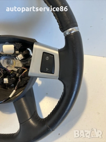 Волан за Jeep Commander (2010), снимка 3 - Части - 53592120