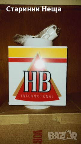 РЕДКАЖ 70-те Ретро СОЦ ВИНТИДЖ цигари HB Чисто Нова  Стара лампа Цигари HB , снимка 2 - Антикварни и старинни предмети - 40841008