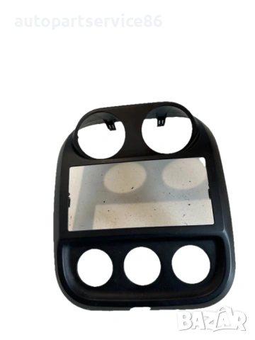 Централна конзола ##321 за Jeep Compass 2.2 CRD (2011)