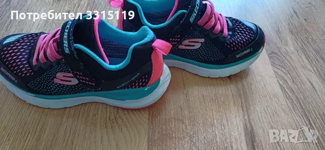 Неппомокаеми маратонки на скетчерс 32н, снимка 4 - Детски маратонки - 47859769