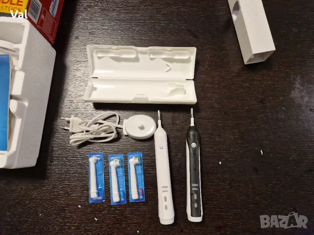 Четки за зъби Oral B  2бр с накрайници