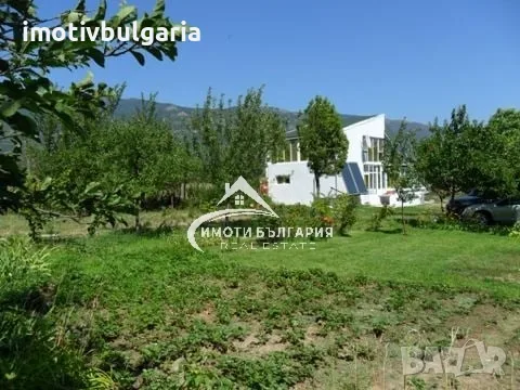 Прекрасна къща до Карлово , снимка 10 - Къщи - 55940924