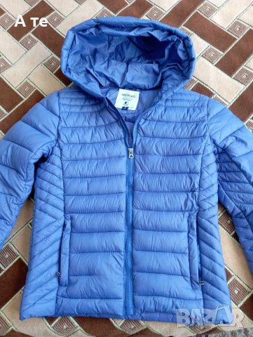 Детско яке, снимка 2 - Детски якета и елеци - 42157426