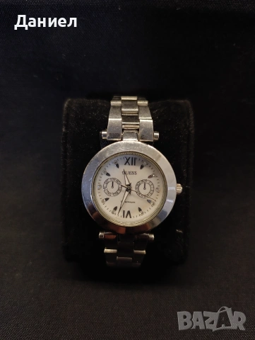 Дамски часовник Guess, снимка 2 - Дамски - 53481439