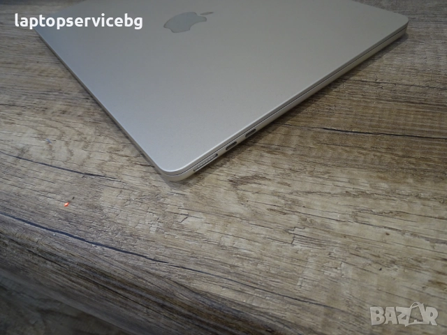 Лаптоп Apple AIR A2681 13” 8GB SSD 256GB M2 Отлично състояние, снимка 8 - Лаптопи за работа - 52597277
