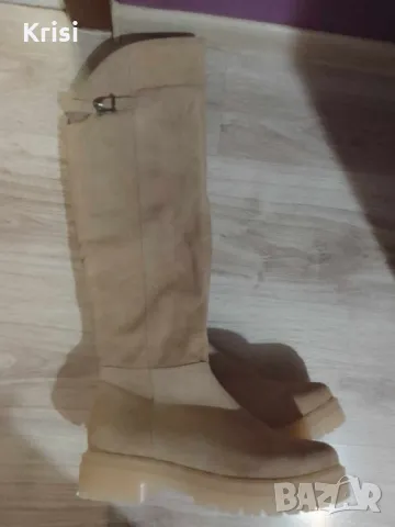 Дамски чизми естествен велур