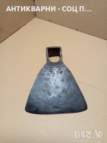 Соц Стара Ръчно Кована Мотика Тегло 0.950кг Номер/8/., снимка 5 - Антикварни и старинни предмети - 51184755