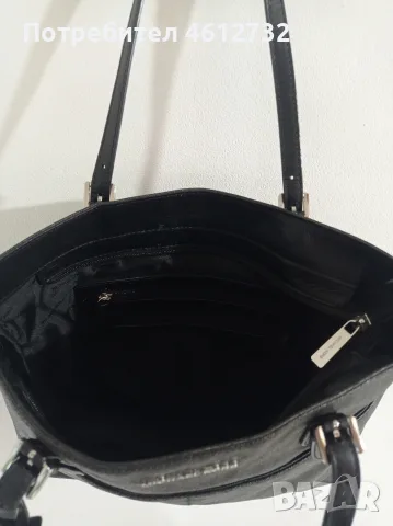 Оригинална чанта Michael Kors, снимка 12 - Чанти - 56162312