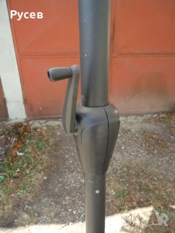 Градински чадър 3м. диаметър, снимка 2 - Градински мебели, декорация  - 51021151