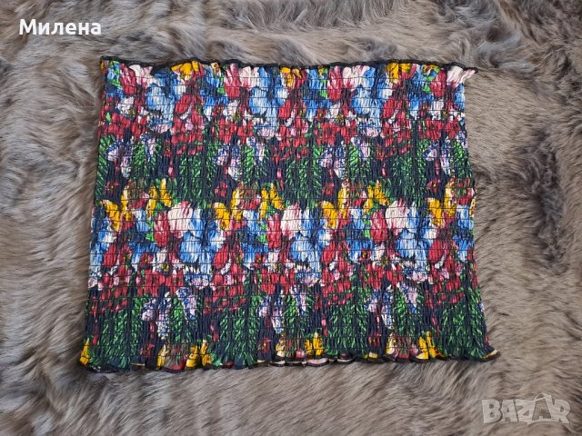 Ново шарено бюстие L размер 