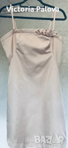 Елегантна рокля , снимка 4 - Рокли - 50444946